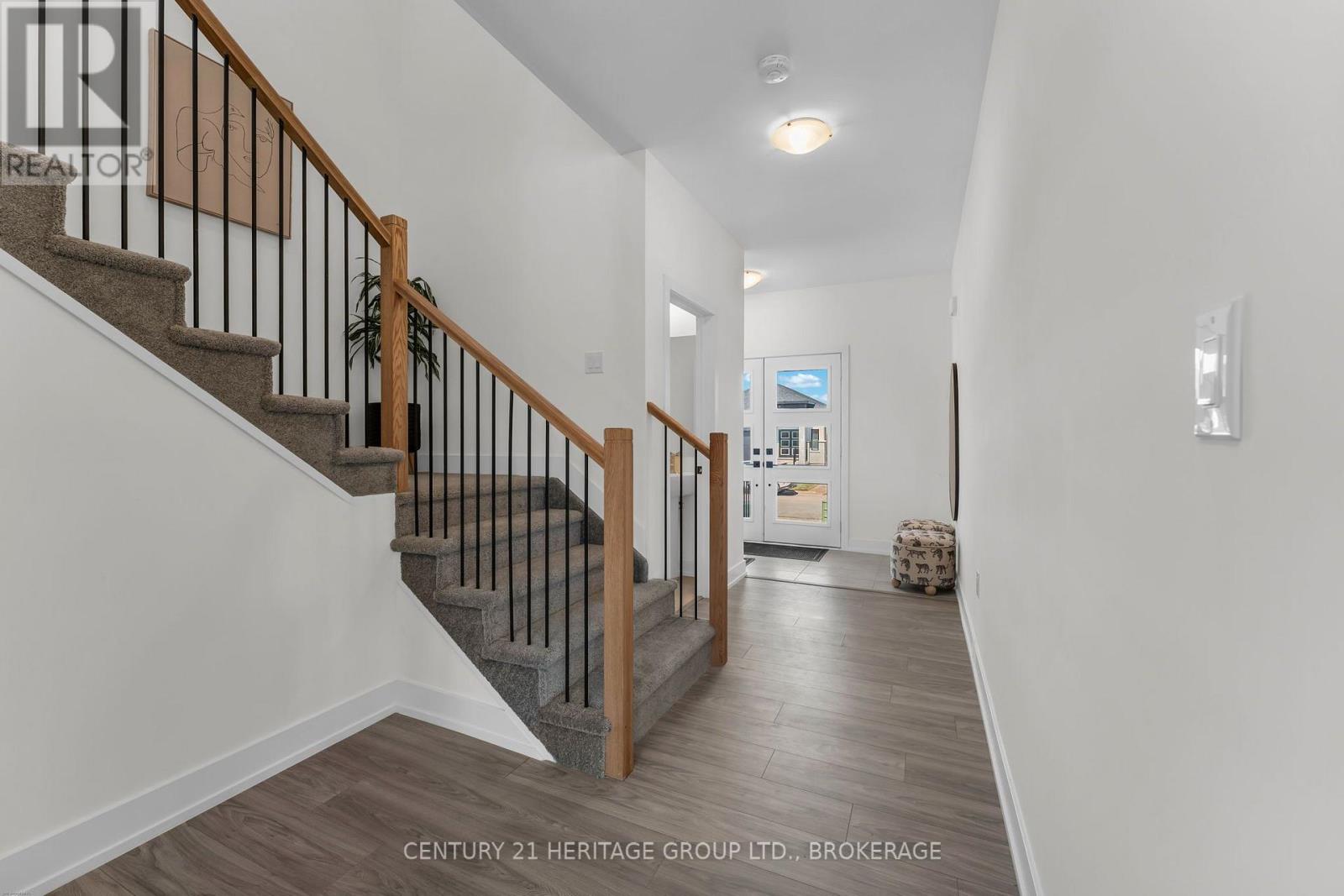 75 Creighton Drive, Loyalist, Ontario K0H 2H0 - Photo 5 - X13653034