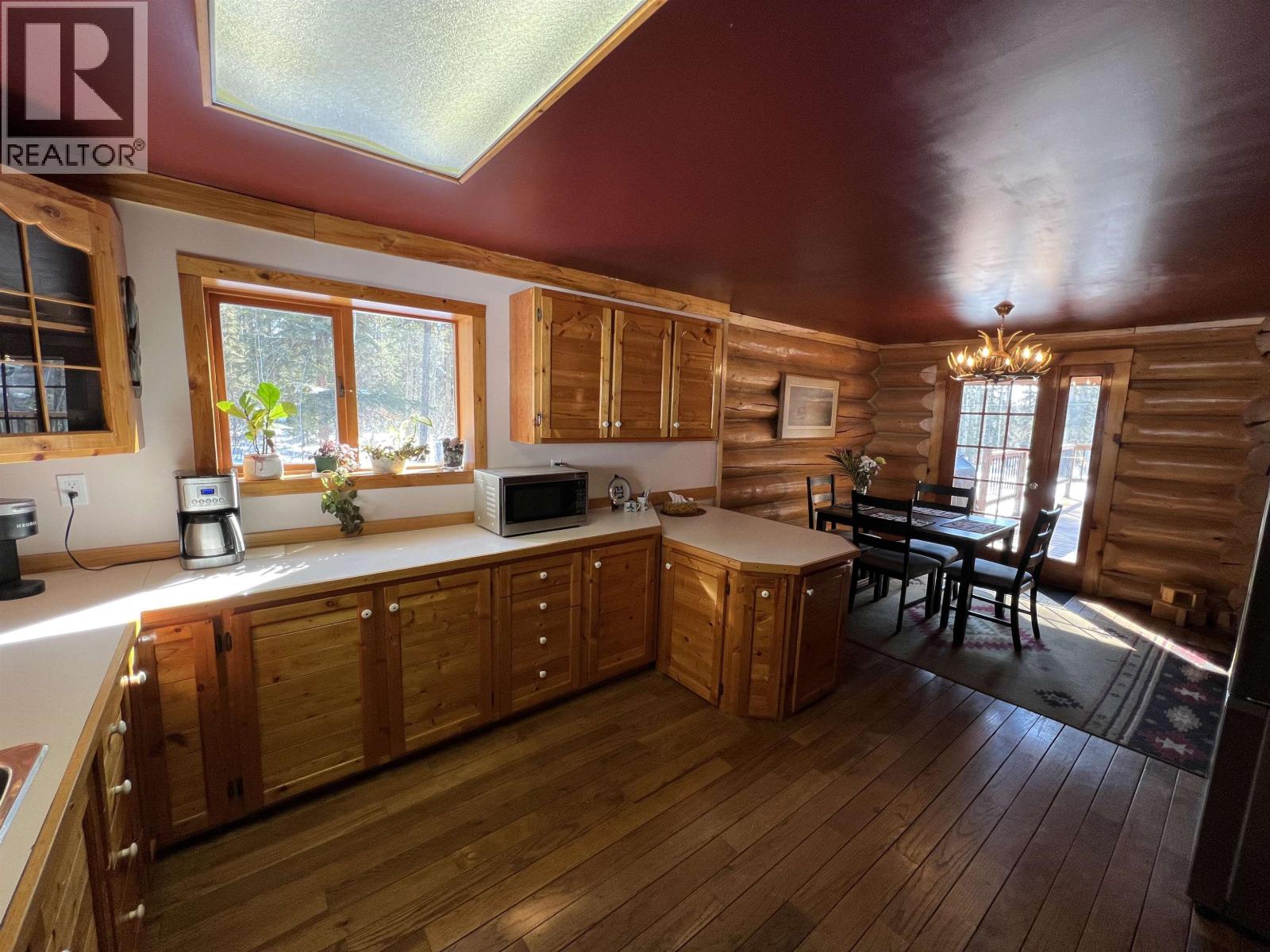 47 Pioneer Way, Fort Nelson, British Columbia  V0C 1R0 - Photo 13 - R3153858