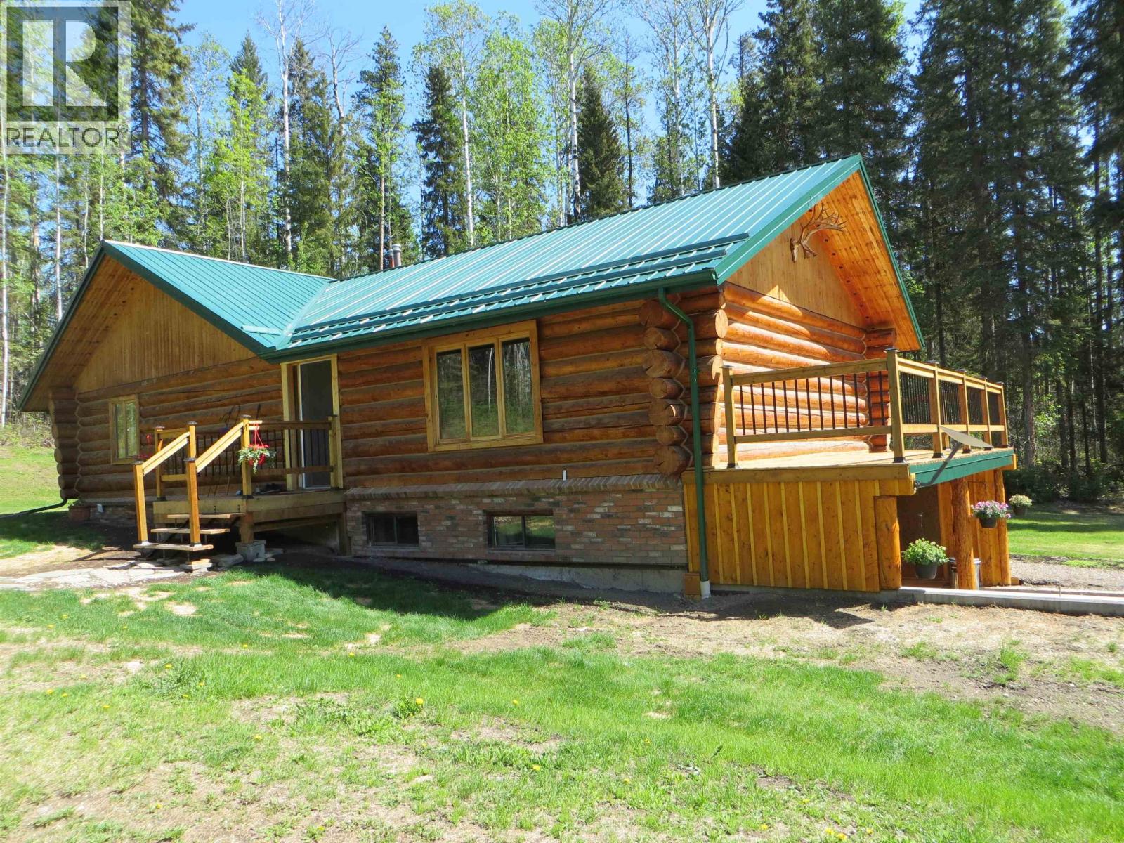 47 Pioneer Way, Fort Nelson, British Columbia  V0C 1R0 - Photo 6 - R3153858
