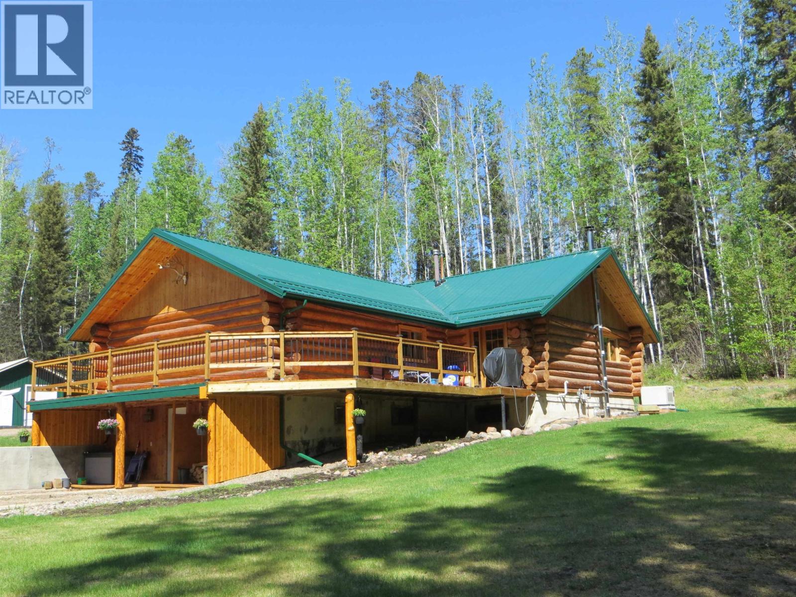 47 Pioneer Way, Fort Nelson, British Columbia  V0C 1R0 - Photo 1 - R3153858