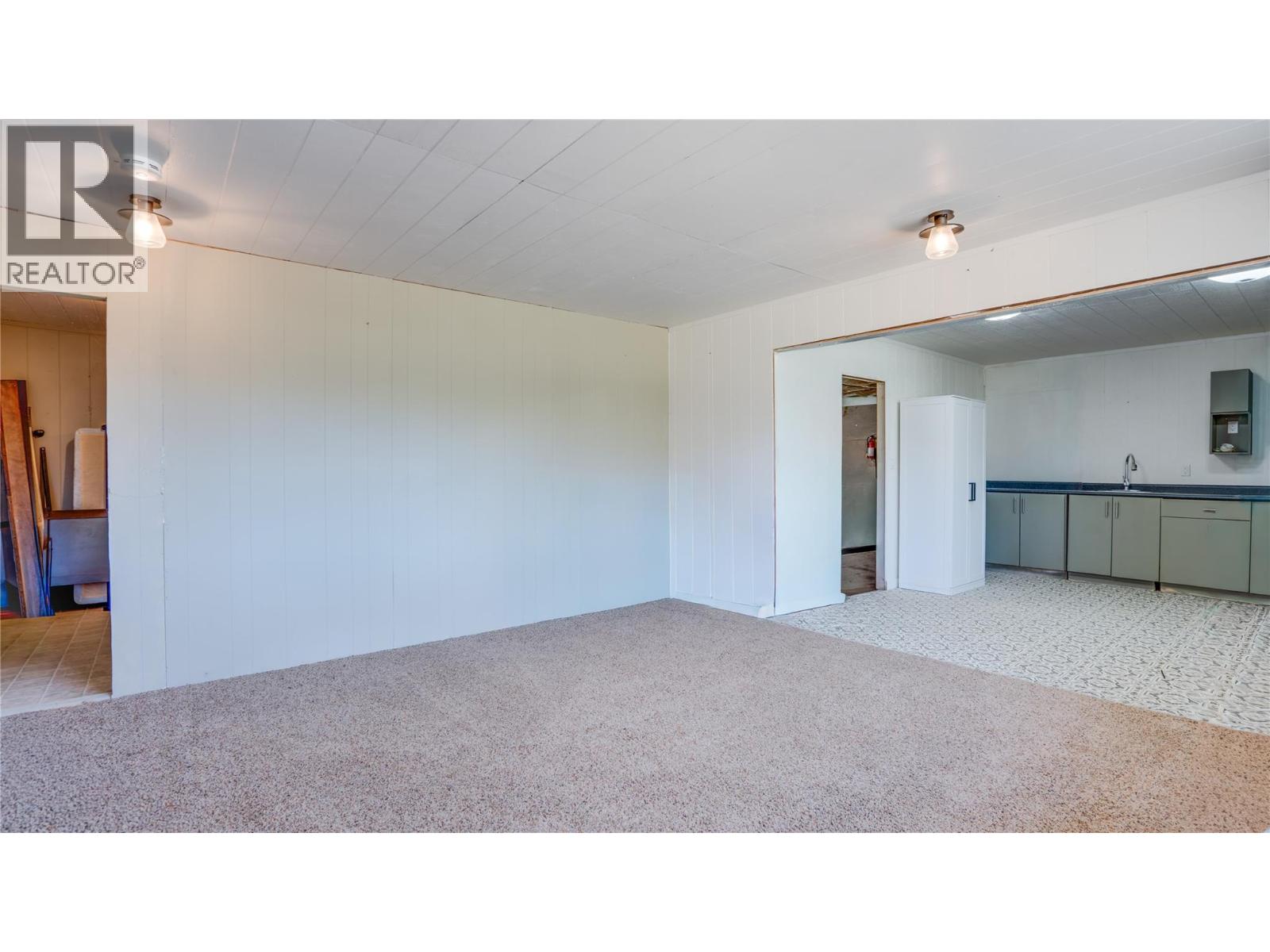 6668 Kamloops Vernon Highway 97 Highway, Westwold, British Columbia  V0E 3B1 - Photo 33 - 10397231