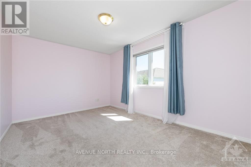 2370 Le Ruisseau Circle, Ottawa, Ontario  K1W 1K8 - Photo 18 - X13653062