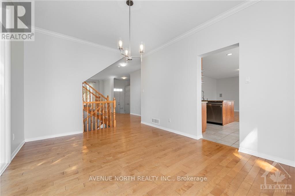 2370 Le Ruisseau Circle, Ottawa, Ontario  K1W 1K8 - Photo 7 - X13653062