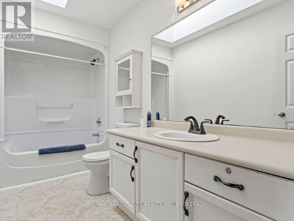 211 Morton Street S, Thorold, Ontario  L2V 1C8 - Photo 27 - X13653018