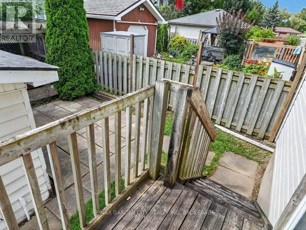 211 Morton Street S, Thorold, Ontario  L2V 1C8 - Photo 31 - X13653018