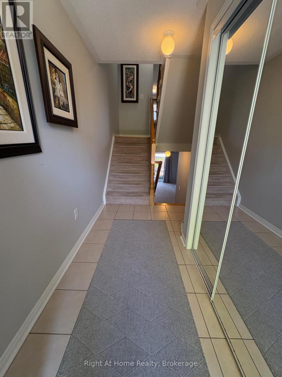 65 - 2179 Fiddlers Way, Oakville, Ontario  L6M 0L6 - Photo 2 - W13615938