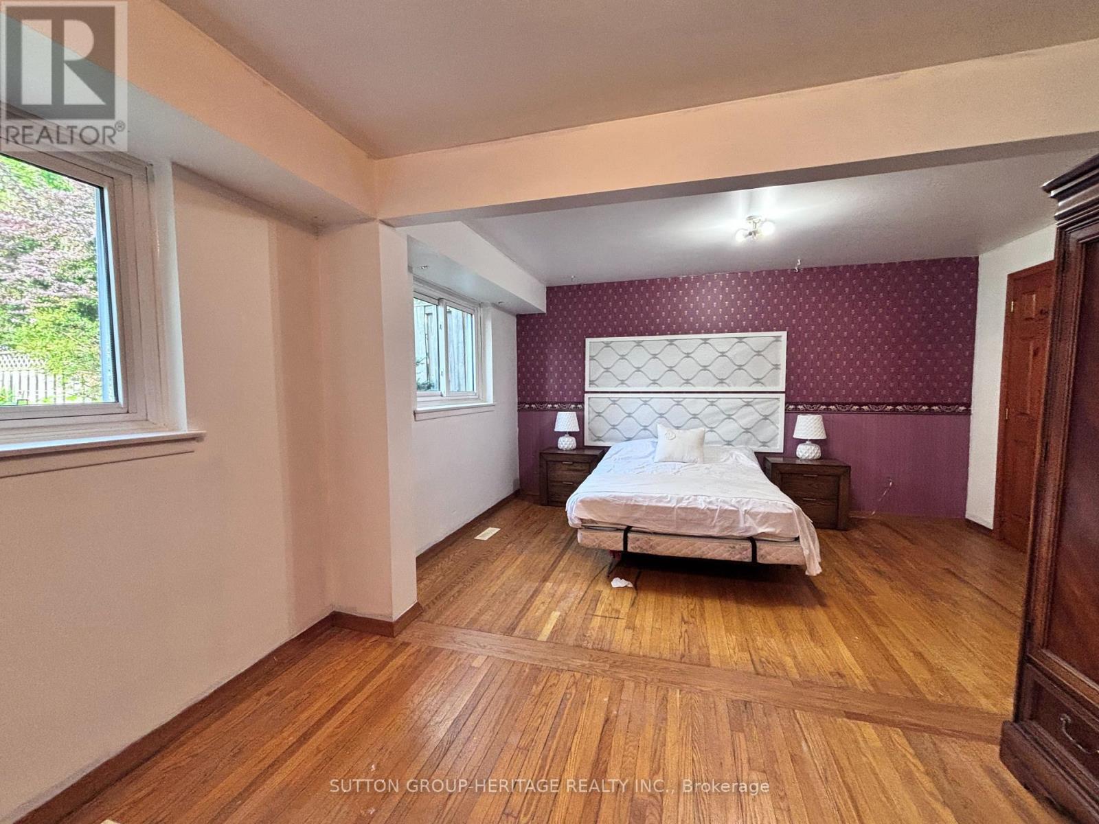 1113 Valley Court, Oshawa, Ontario  L1J 3M4 - Photo 14 - E13572516