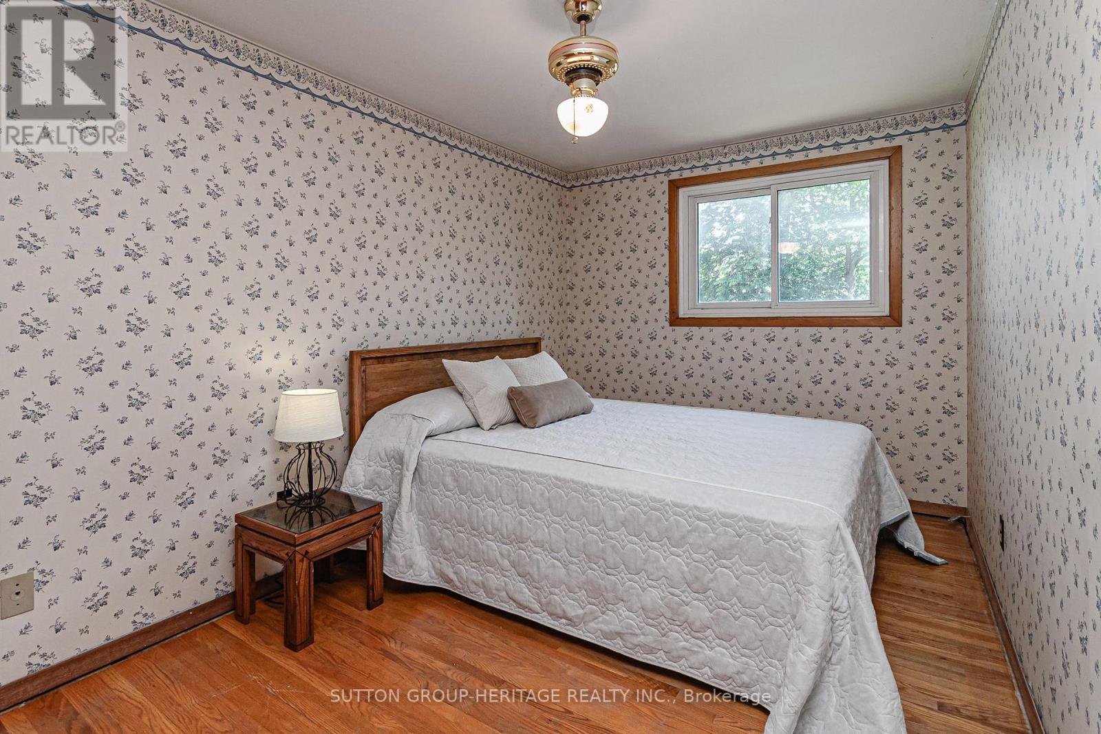 1113 Valley Court, Oshawa, Ontario  L1J 3M4 - Photo 13 - E13572516