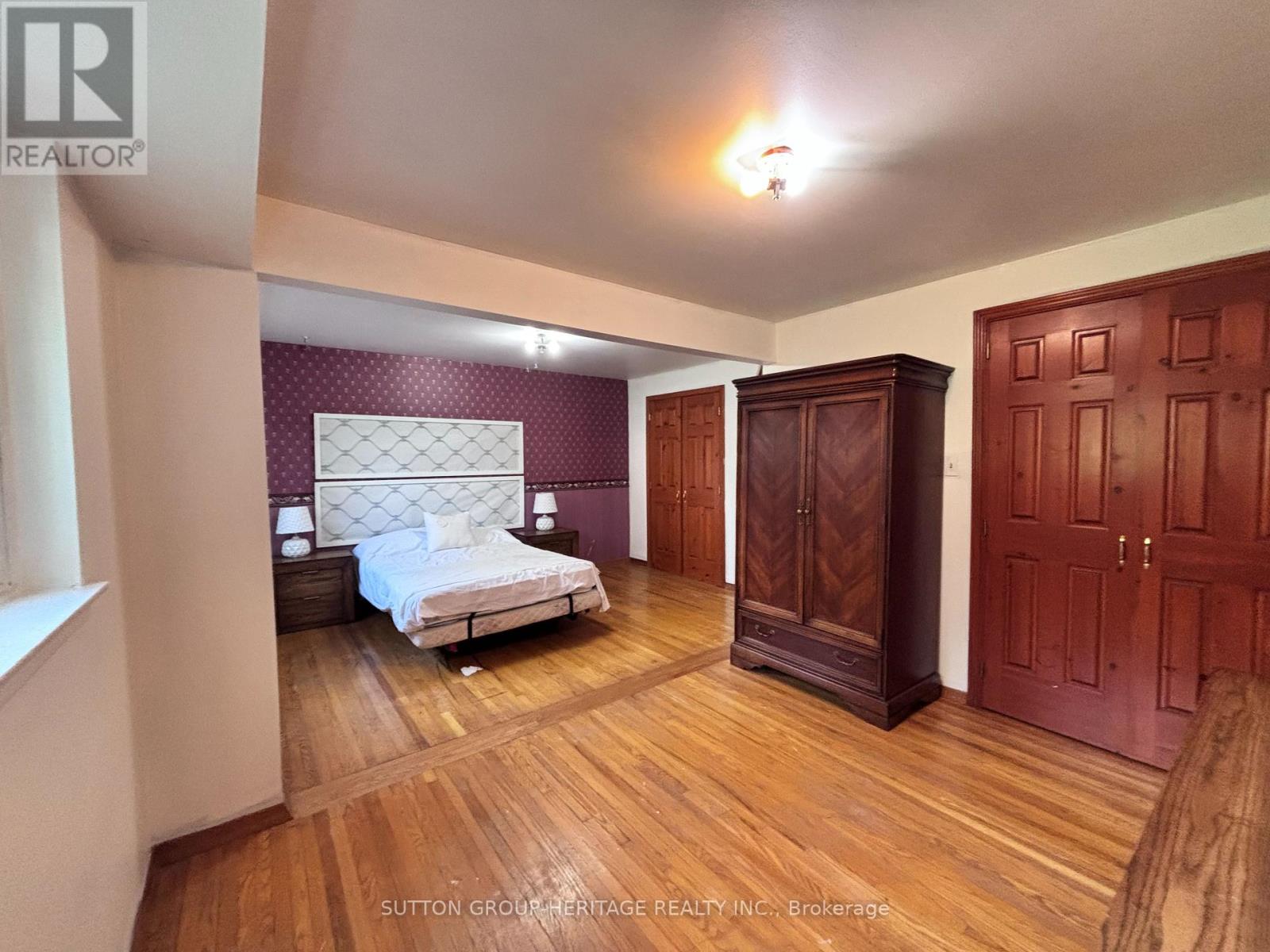 1113 Valley Court, Oshawa, Ontario  L1J 3M4 - Photo 15 - E13572516