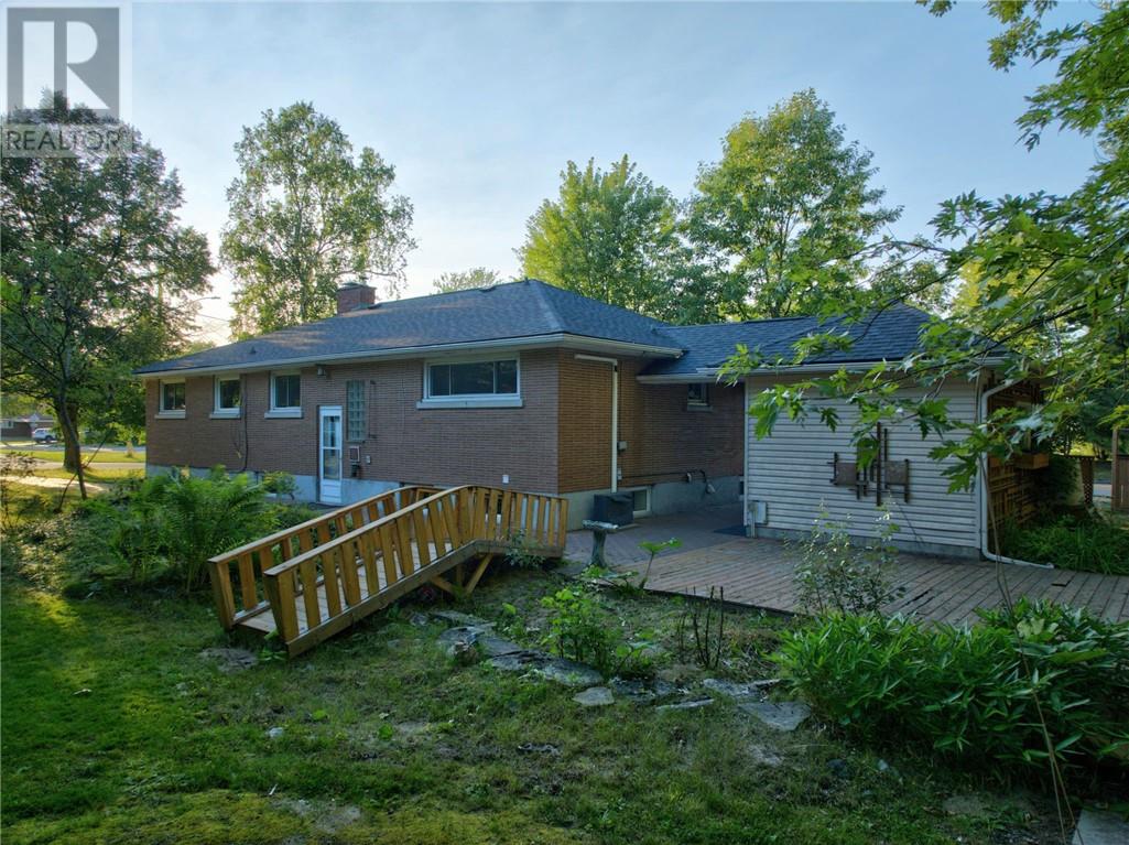 1397 Hawthorne Drive, Sudbury, Ontario  P3A 1L3 - Photo 60 - 2129686