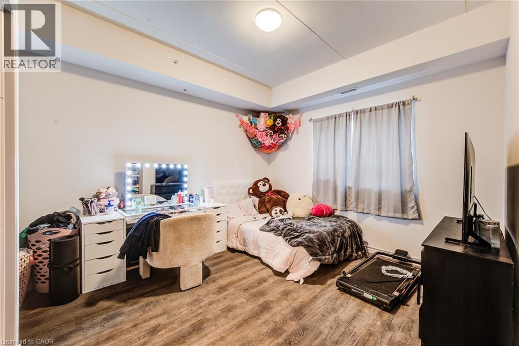 269 Sunview Street Unit# 205, Waterloo, Ontario  N2L 3V8 - Photo 6 - 40853942