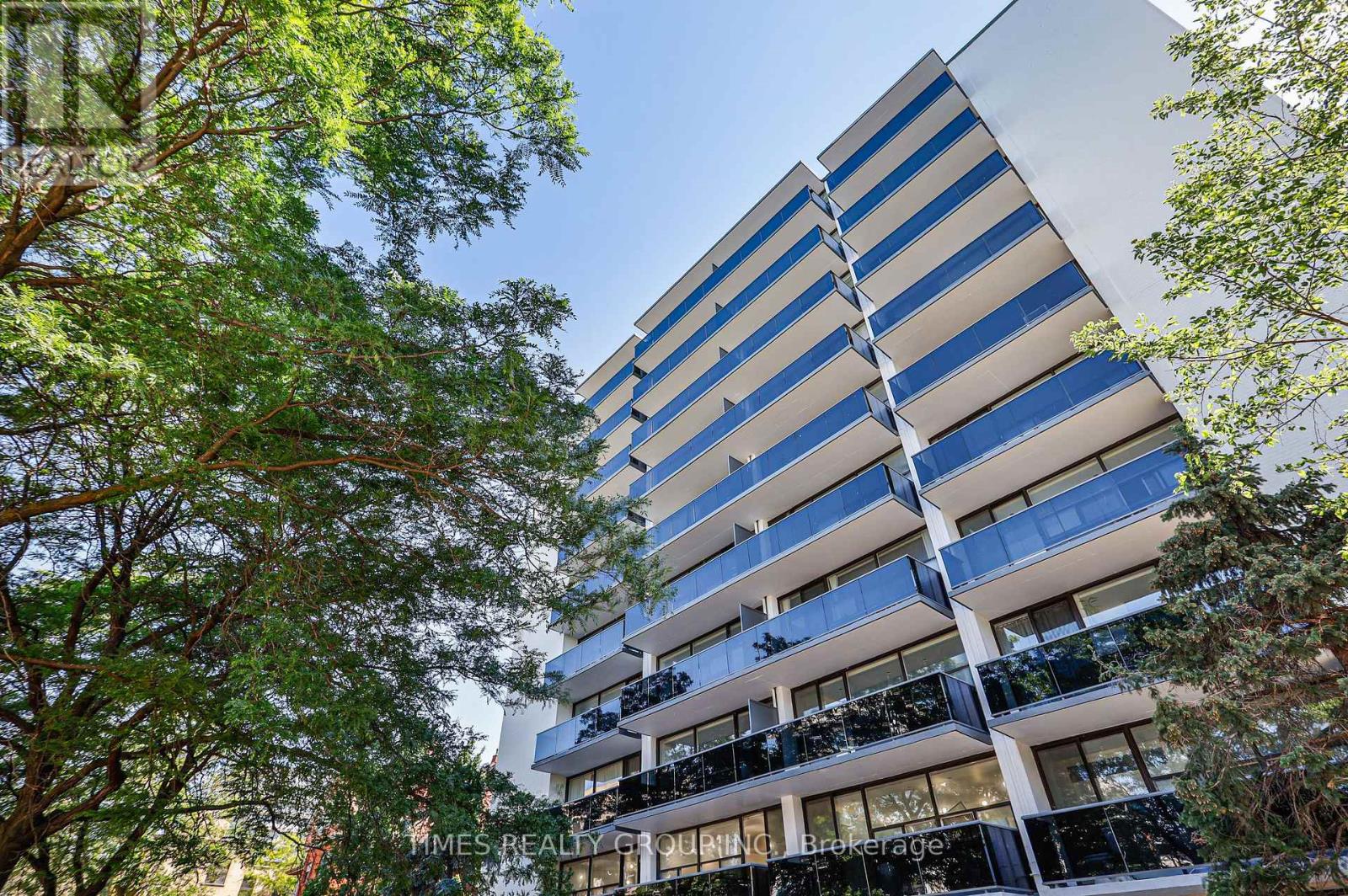 503 - 15 WALMER ROAD, Toronto, Ontario