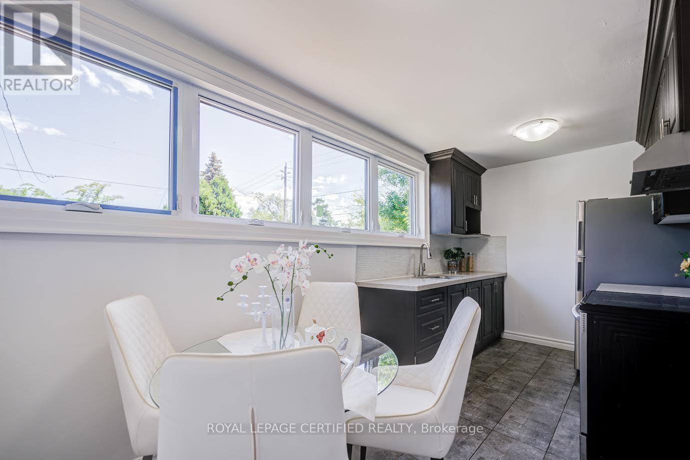 79 Samson Crescent, Toronto, Ontario  M1G 1N2 - Photo 13 - E13653076