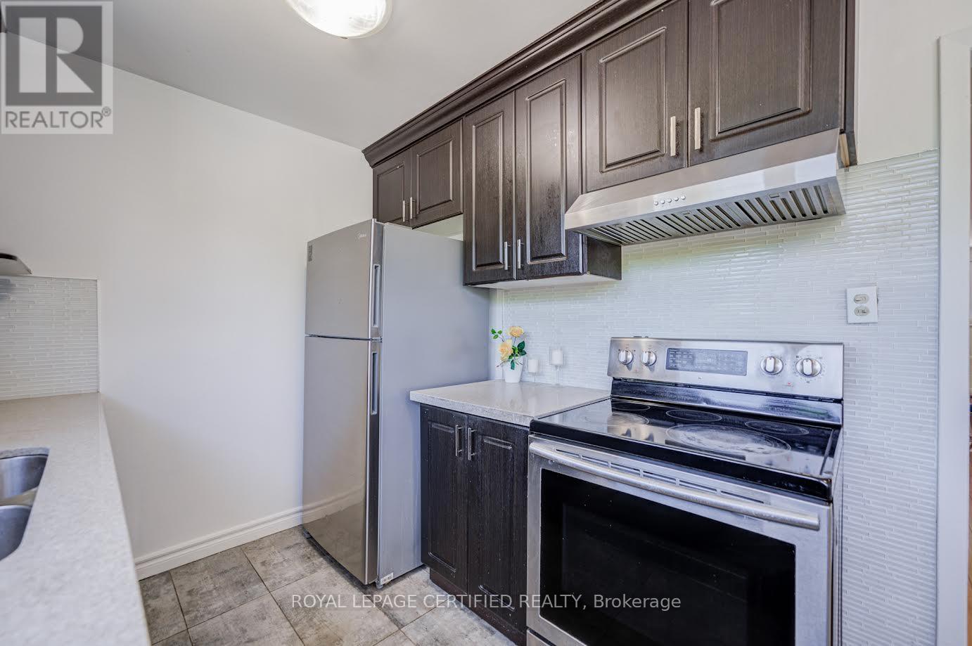 79 Samson Crescent, Toronto, Ontario  M1G 1N2 - Photo 14 - E13653076