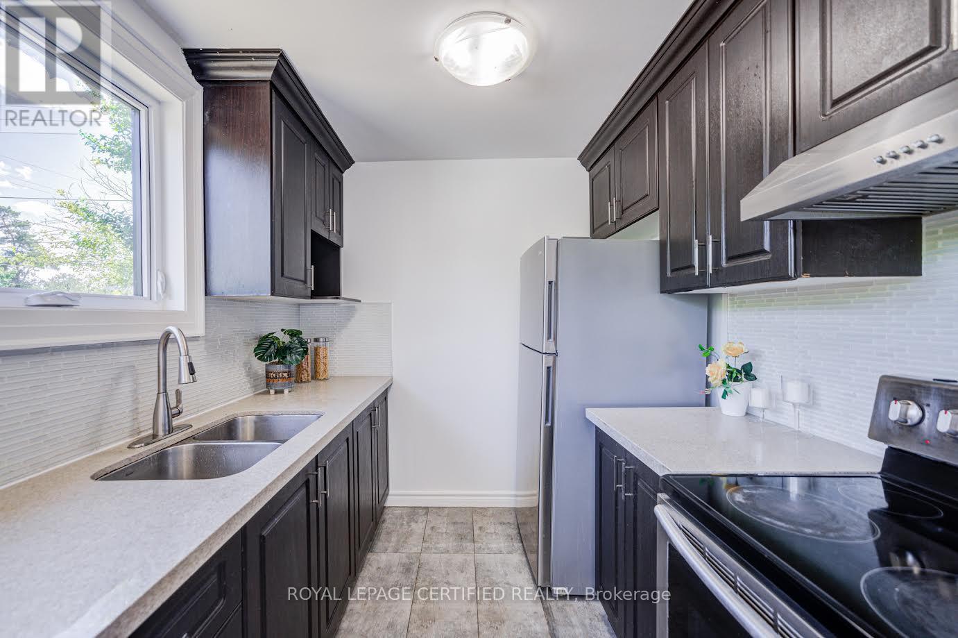 79 Samson Crescent, Toronto, Ontario  M1G 1N2 - Photo 15 - E13653076