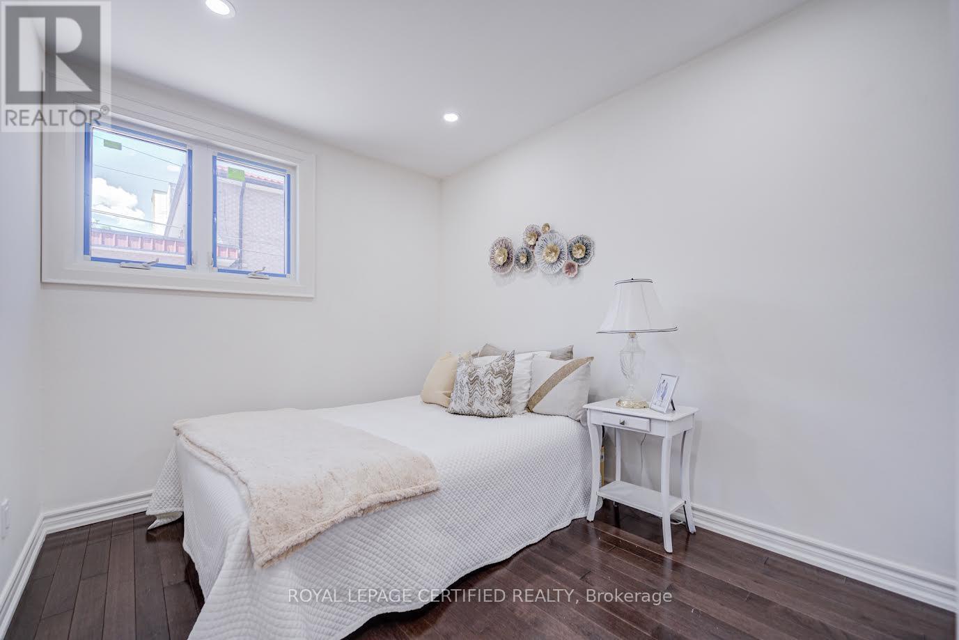 79 Samson Crescent, Toronto, Ontario  M1G 1N2 - Photo 17 - E13653076