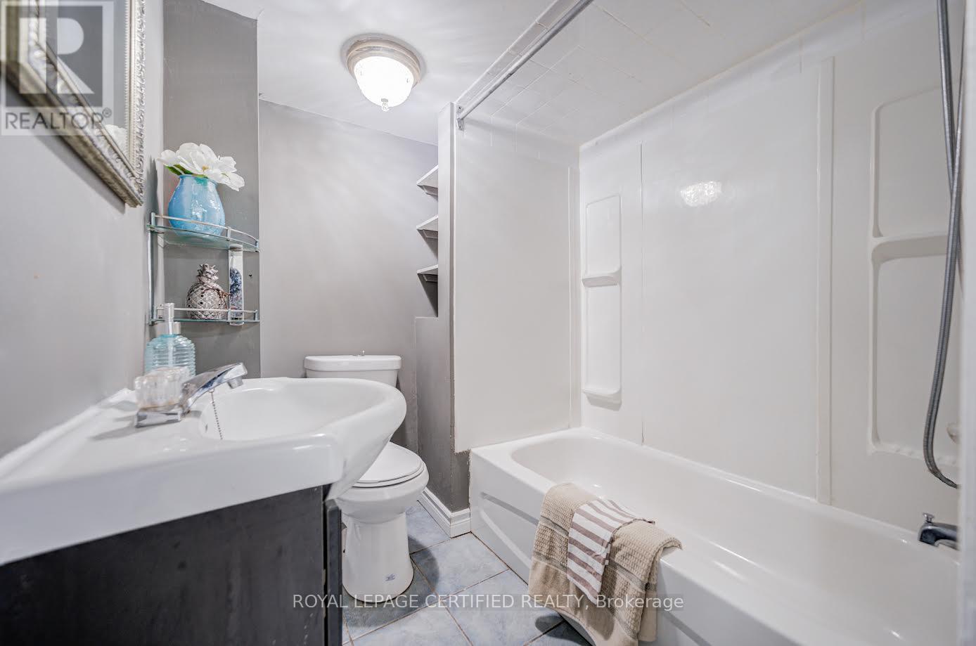 79 Samson Crescent, Toronto, Ontario  M1G 1N2 - Photo 42 - E13653076