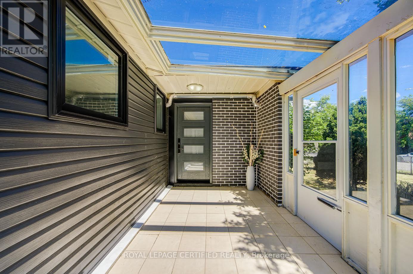 79 Samson Crescent, Toronto, Ontario  M1G 1N2 - Photo 46 - E13653076