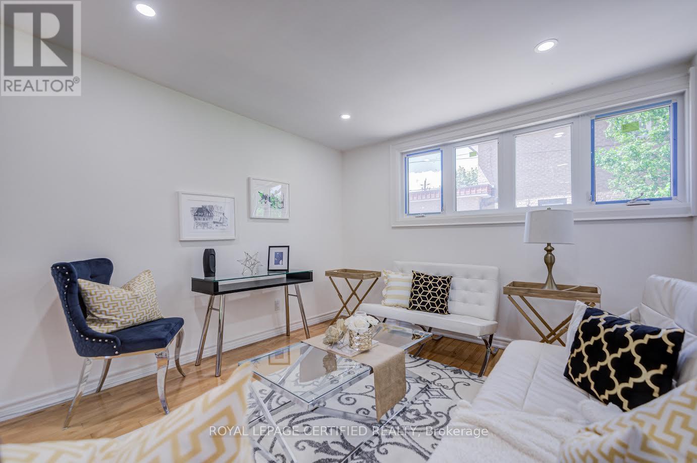 79 Samson Crescent, Toronto, Ontario  M1G 1N2 - Photo 6 - E13653076