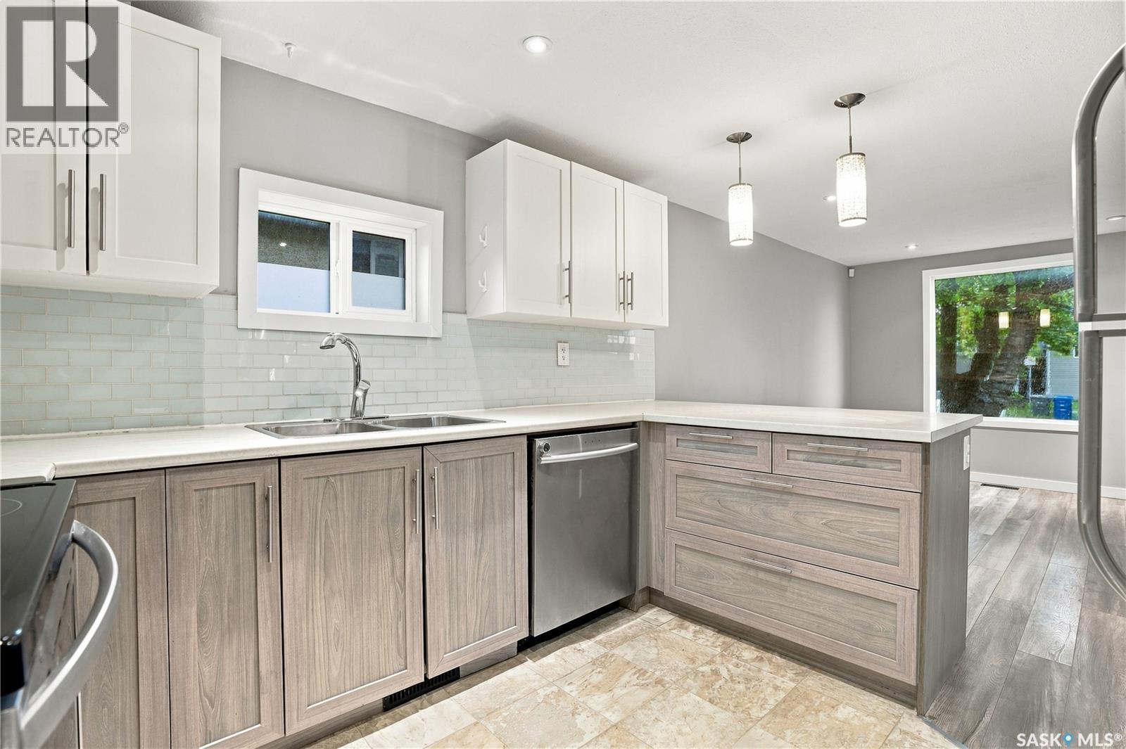 202 W Avenue S, Saskatoon, Saskatchewan  S7M 3G3 - Photo 16 - SK044544