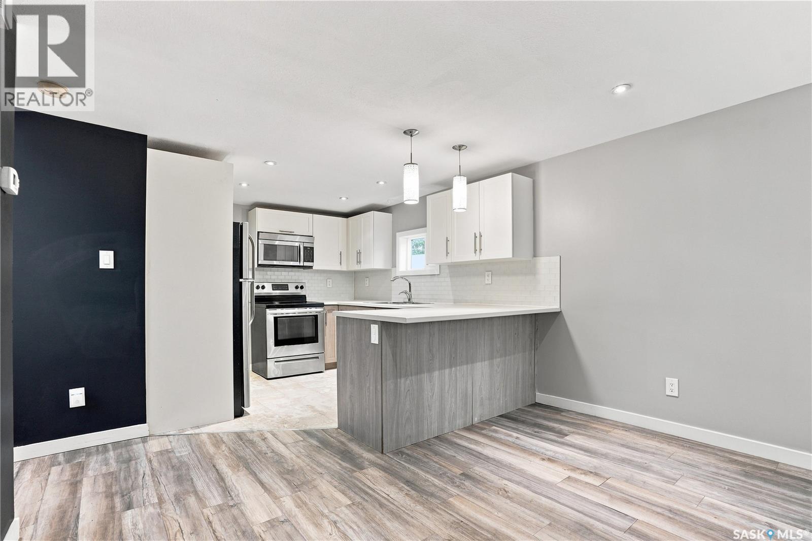 202 W Avenue S, Saskatoon, Saskatchewan  S7M 3G3 - Photo 11 - SK044544