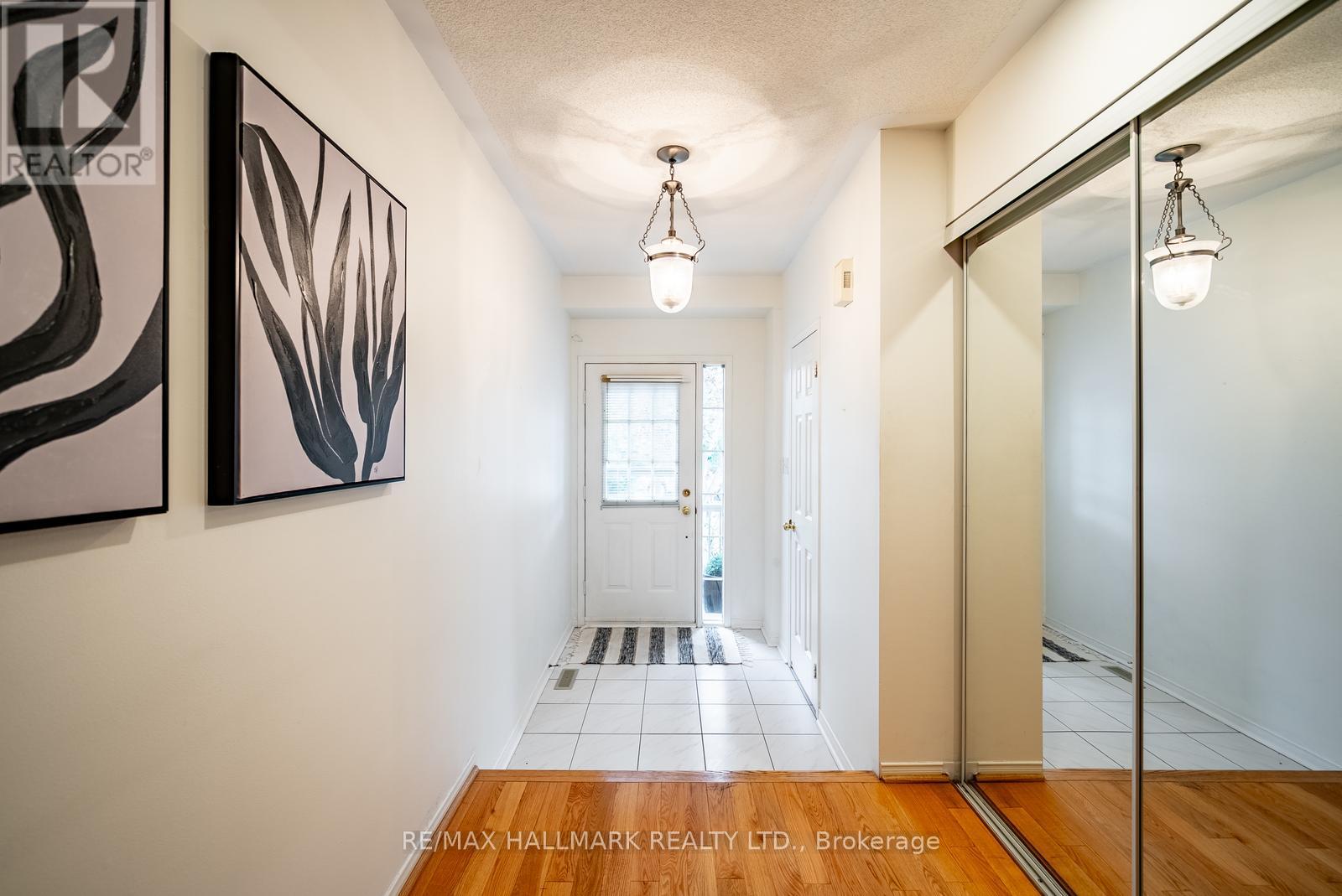 20 Willoway Court, Whitchurch-Stouffville, Ontario  L4A 1K7 - Photo 7 - N13653012