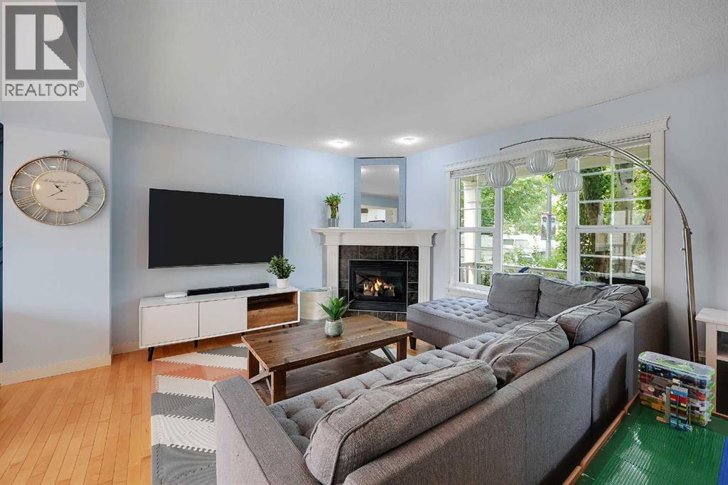 5532 Forand Street SW, Calgary, Alberta  T3E 7S6 - Photo 12 - A2332203