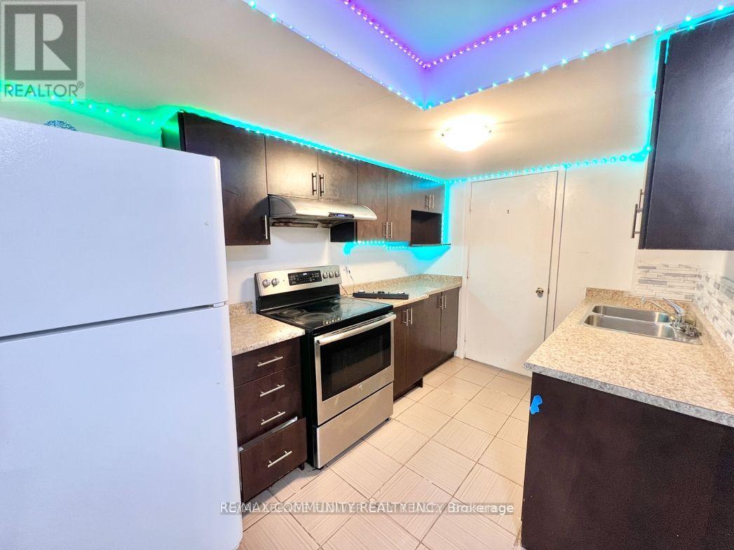 Bsmt - 21 Midvale Road, Brampton, Ontario  L7A 2M9 - Photo 4 - W13653042