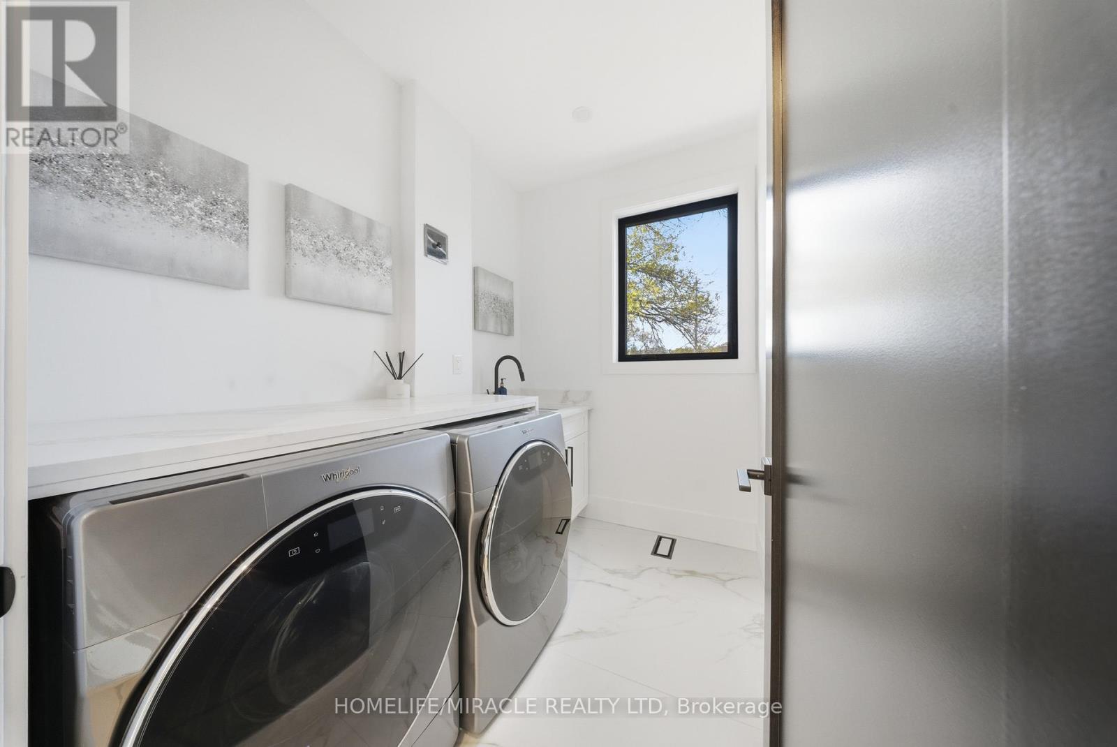 1653 Glenburnie Road, Mississauga, Ontario  L5G 3E4 - Photo 15 - W13653052