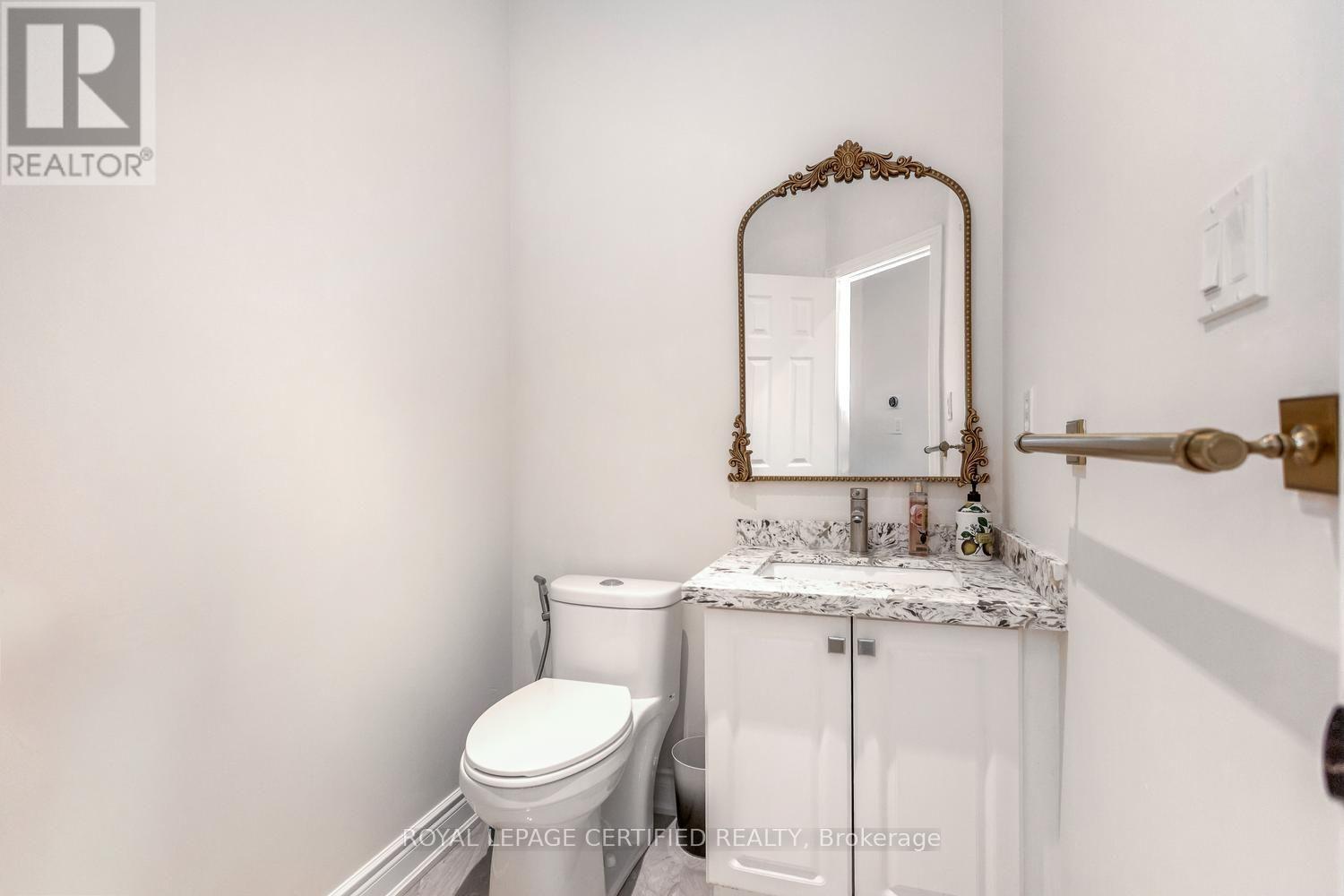 5902 Agean Drive, Mississauga, Ontario  L5M 6R6 - Photo 14 - W13653072