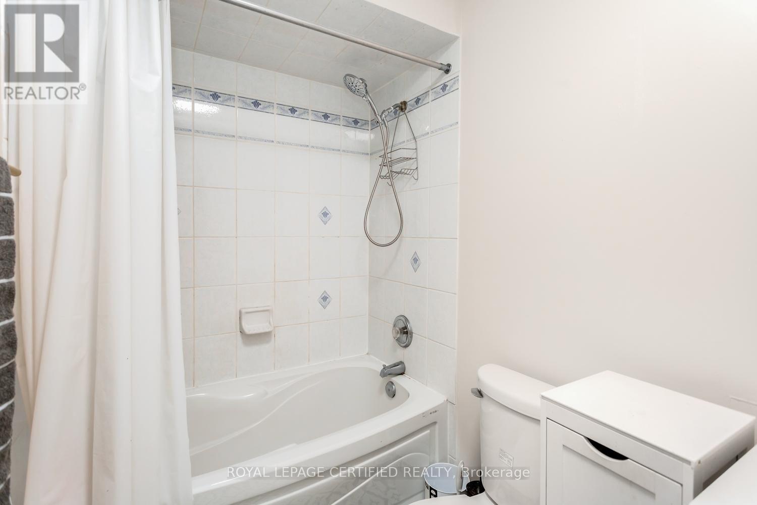 5902 Agean Drive, Mississauga, Ontario  L5M 6R6 - Photo 25 - W13653072