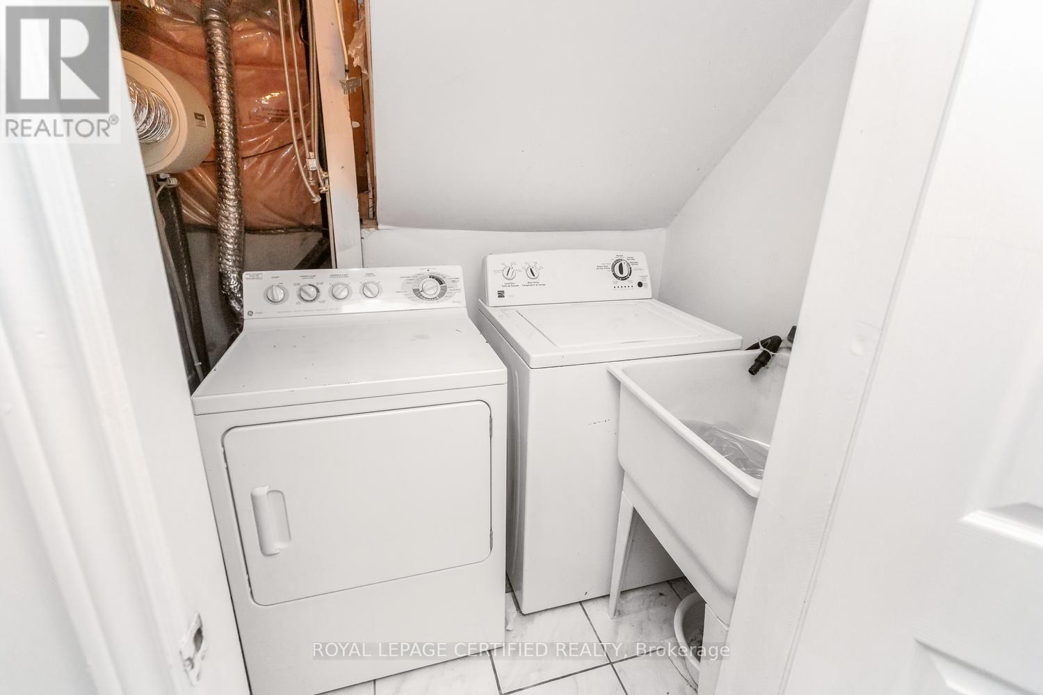 5902 Agean Drive, Mississauga, Ontario  L5M 6R6 - Photo 36 - W13653072