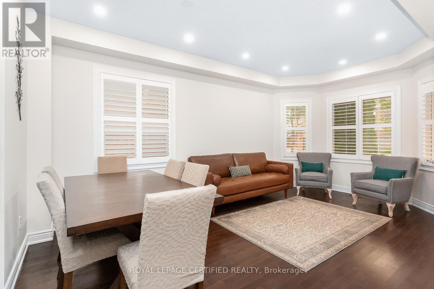 5902 Agean Drive, Mississauga, Ontario  L5M 6R6 - Photo 4 - W13653072