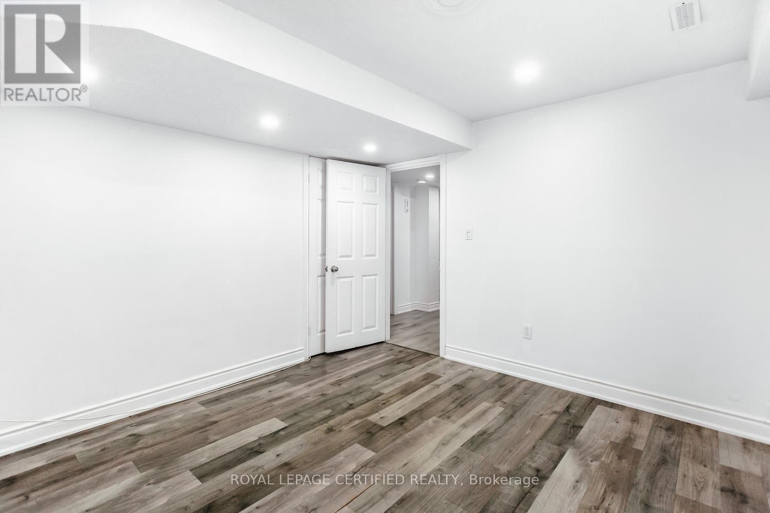 5902 Agean Drive, Mississauga, Ontario  L5M 6R6 - Photo 42 - W13653072