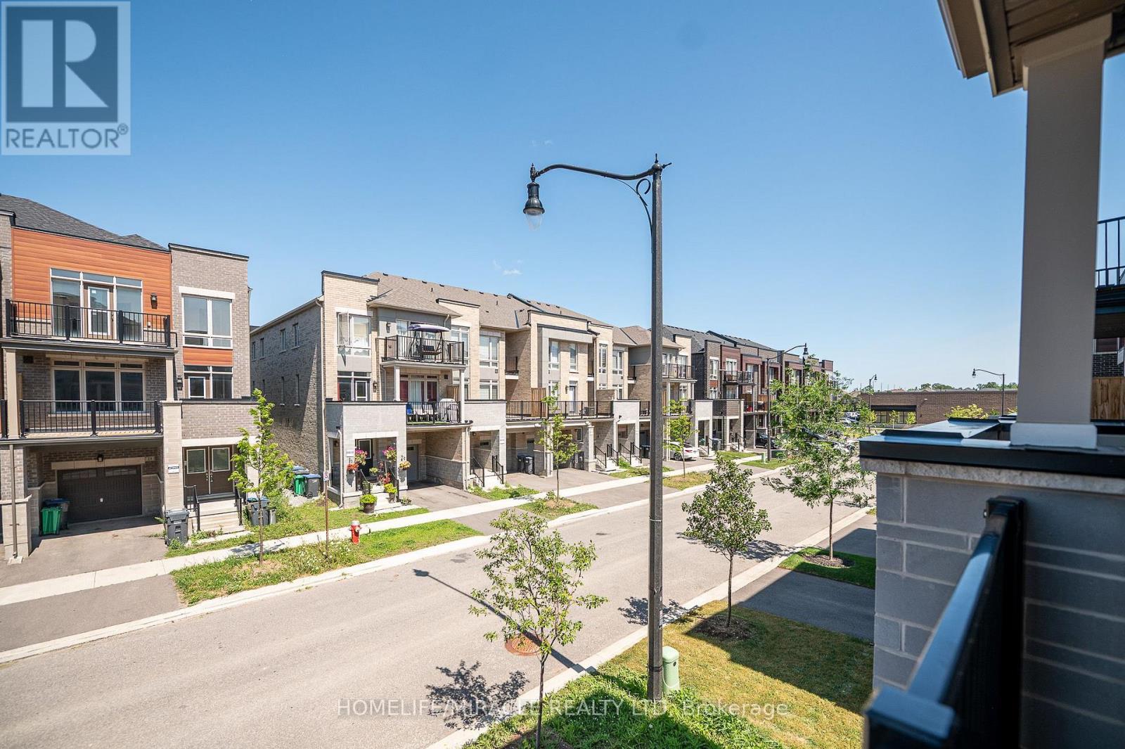 23 Arrowview Drive, Brampton, Ontario  L7A 5H6 - Photo 10 - W13653082