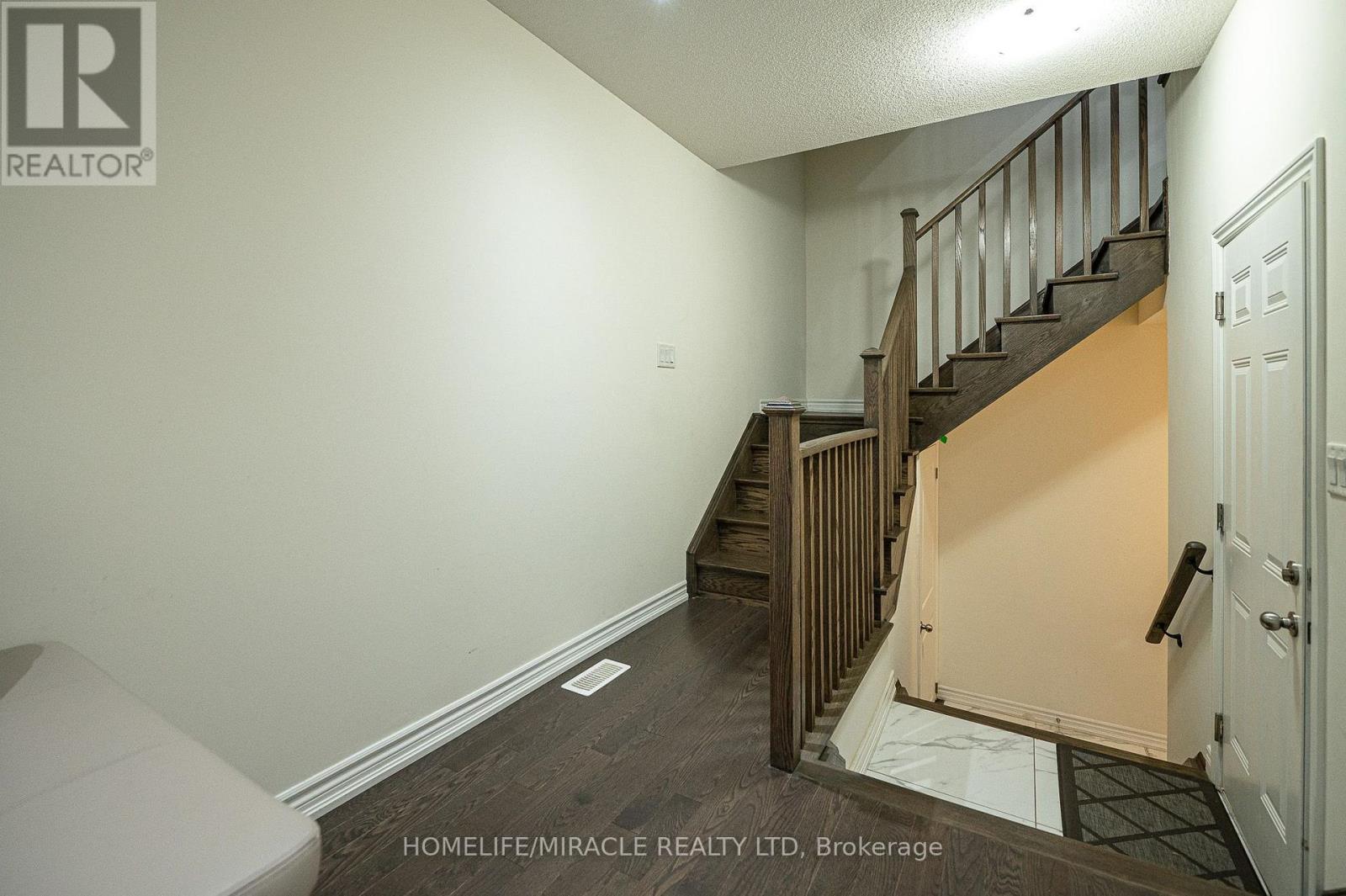 23 Arrowview Drive, Brampton, Ontario  L7A 5H6 - Photo 17 - W13653082