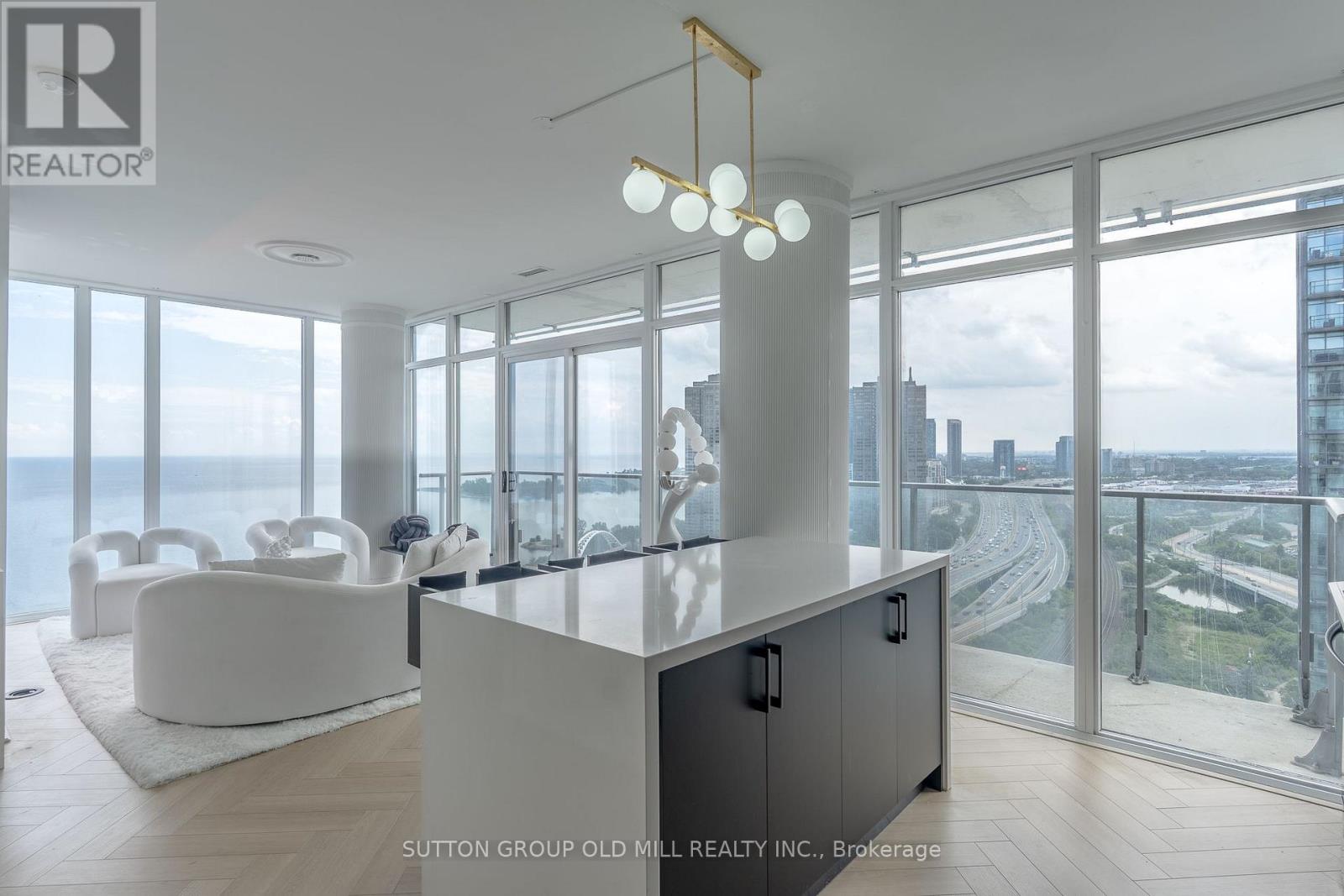 2505 - 103 The Queensway, Toronto, Ontario  M6S 5B3 - Photo 12 - W13651962