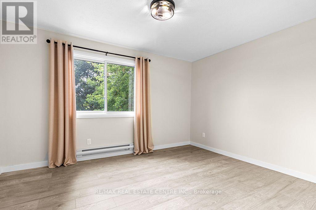 1030 Yonge Street S, Brockton, Ontario  N0G 2V0 - Photo 18 - X13652526