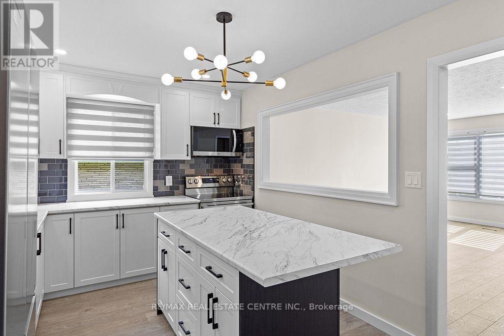 1030 Yonge Street S, Brockton, Ontario  N0G 2V0 - Photo 3 - X13652526