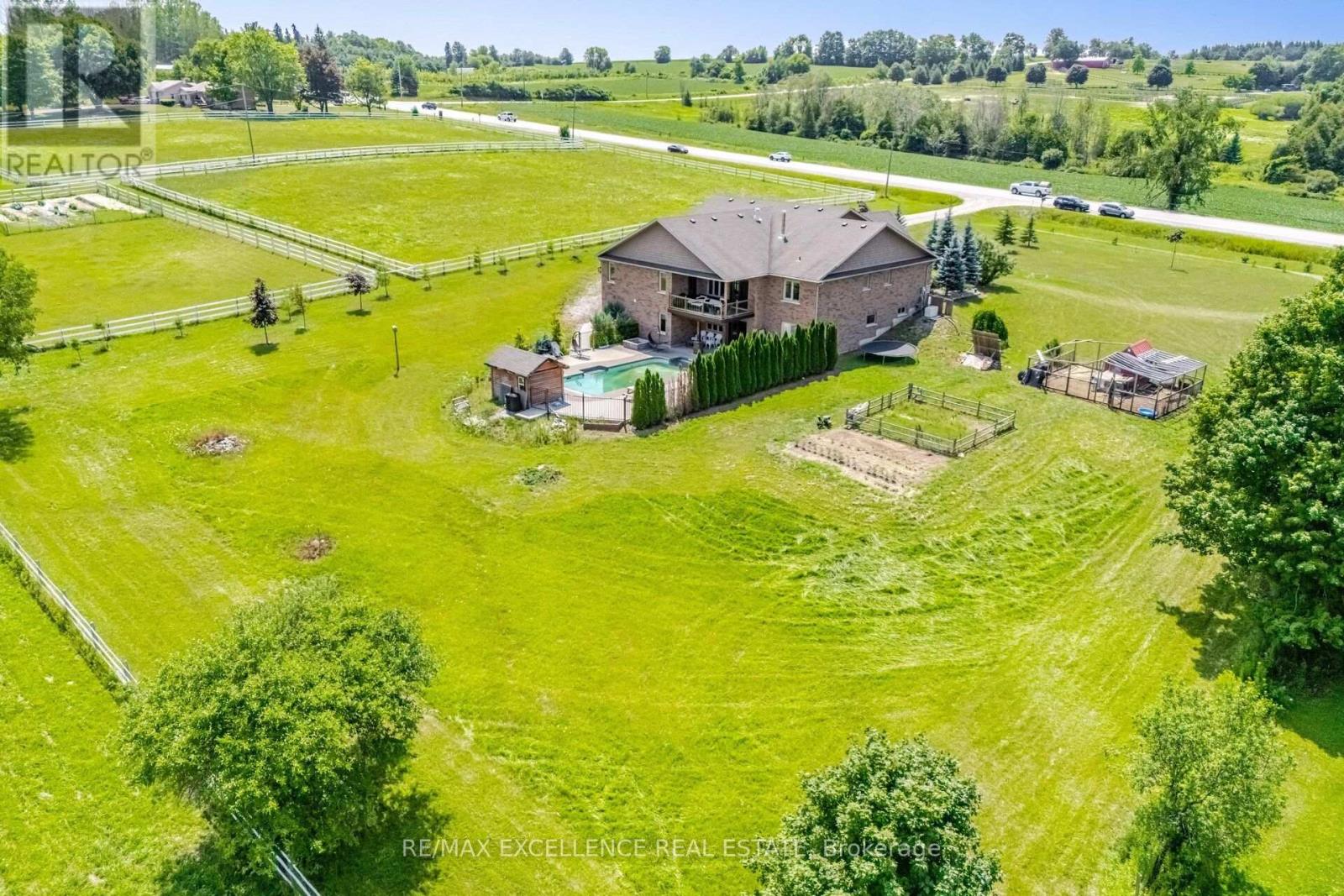 5593 Trafalgar Road, Erin, Ontario  N0B 1Z0 - Photo 3 - X13653014