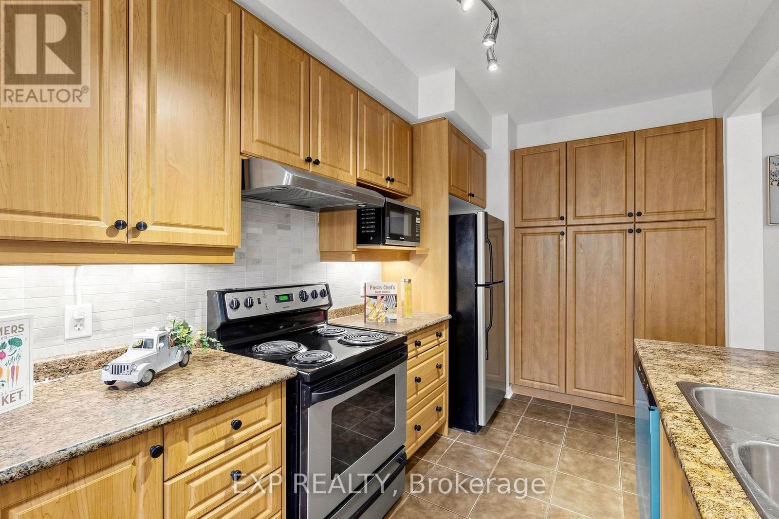 2-28 Doon Mills Drive, Kitchener, Ontario  N2P 2W9 - Photo 20 - X13653036