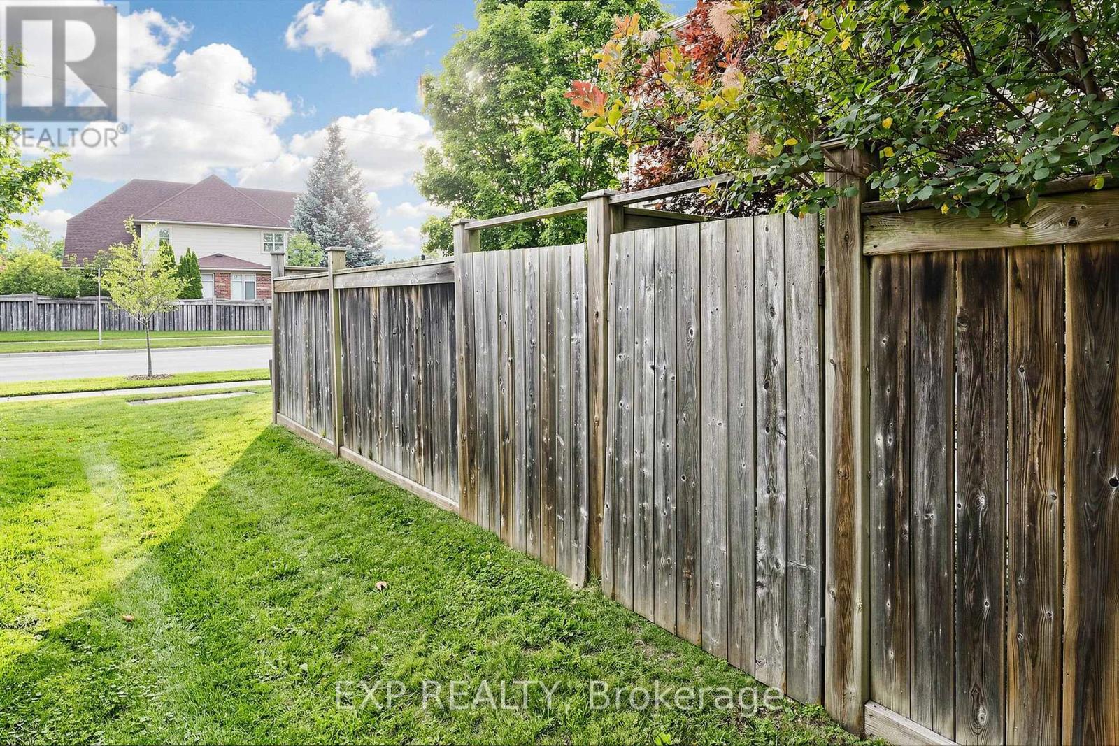2-28 Doon Mills Drive, Kitchener, Ontario  N2P 2W9 - Photo 50 - X13653036