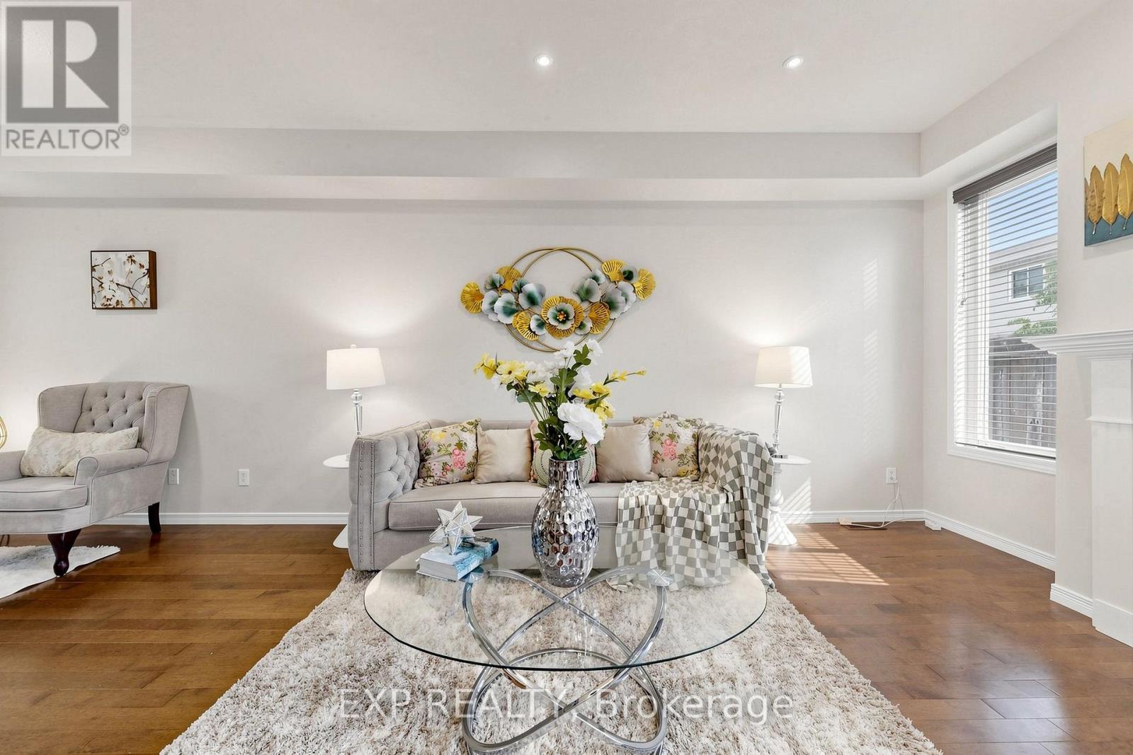 2-28 Doon Mills Drive, Kitchener, Ontario  N2P 2W9 - Photo 8 - X13653036