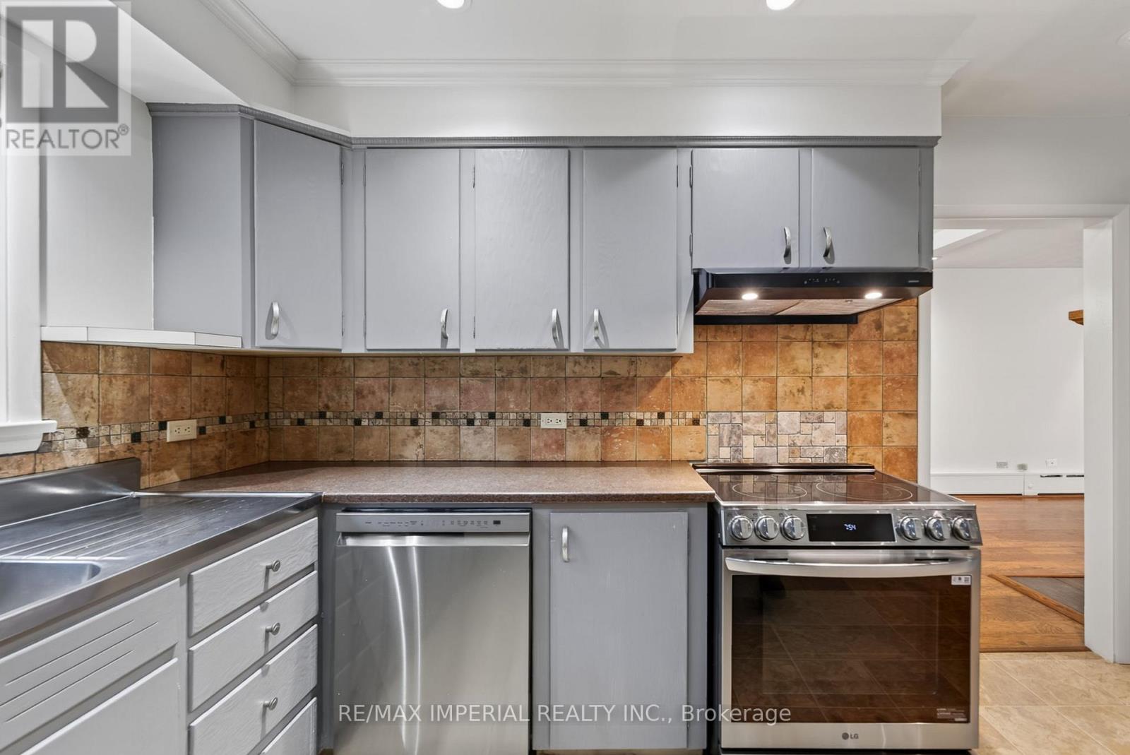 1397 Hawthorne Drive, Greater Sudbury, Ontario  P3A 1L3 - Photo 13 - X13653056