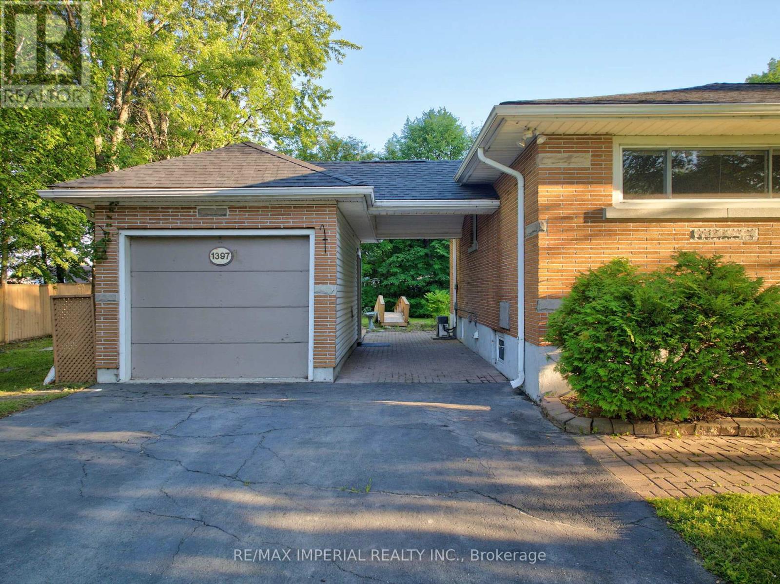 1397 Hawthorne Drive, Greater Sudbury, Ontario  P3A 1L3 - Photo 2 - X13653056