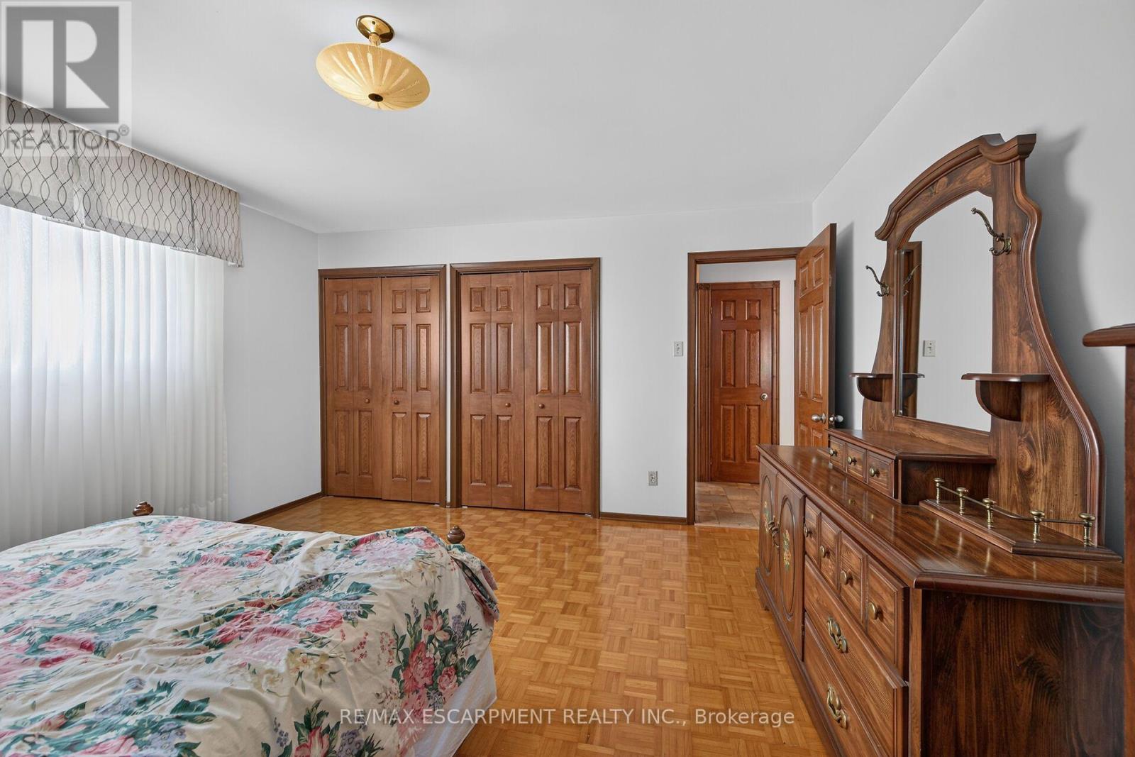 39 Algonquin Court, Hamilton, Ontario  L8T 4T2 - Photo 20 - X13653058