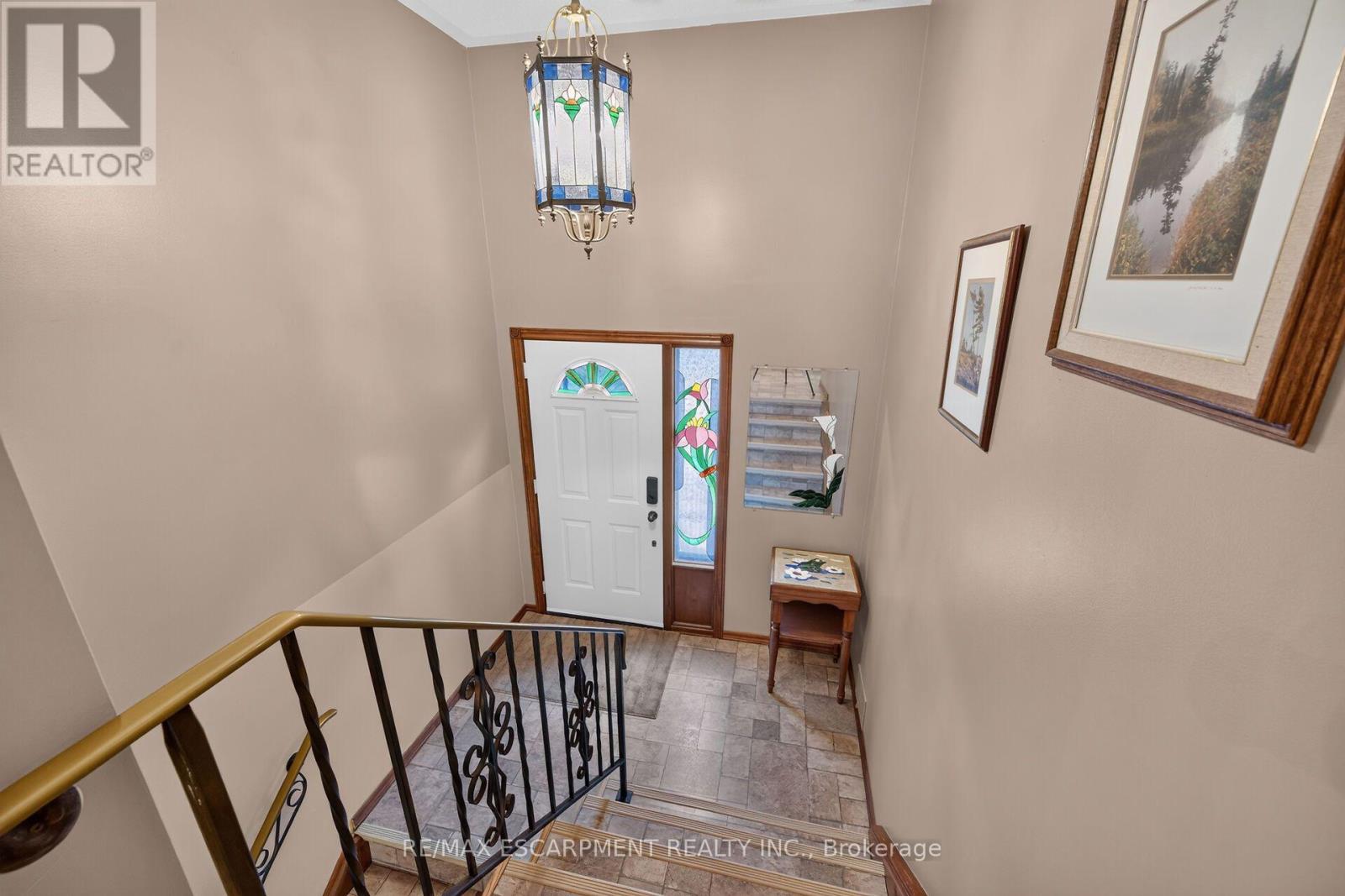 39 Algonquin Court, Hamilton, Ontario  L8T 4T2 - Photo 27 - X13653058