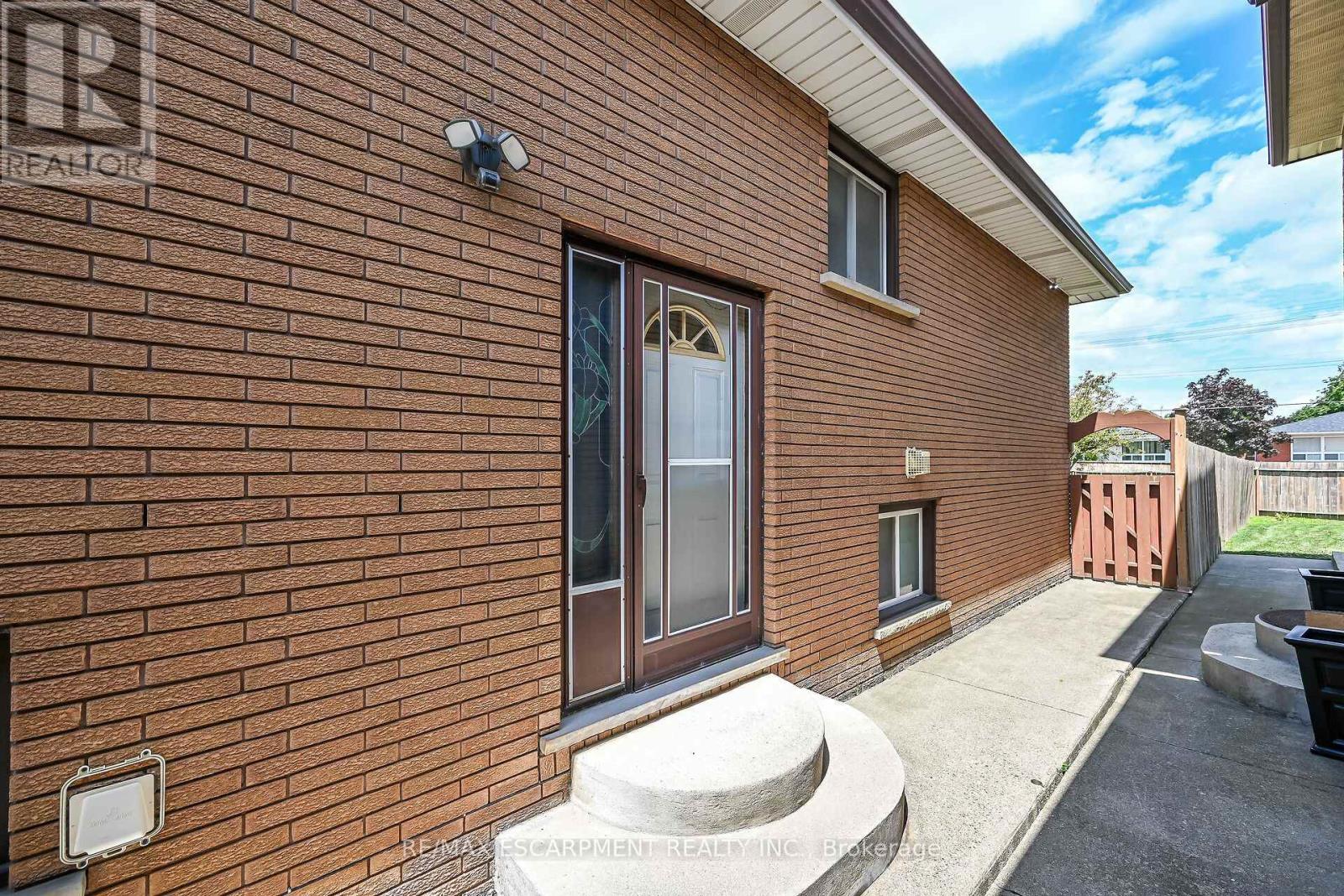 39 Algonquin Court, Hamilton, Ontario  L8T 4T2 - Photo 44 - X13653058