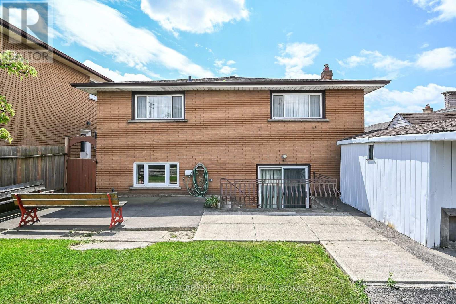 39 Algonquin Court, Hamilton, Ontario  L8T 4T2 - Photo 49 - X13653058
