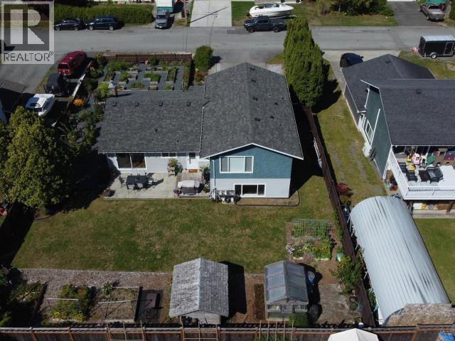 3786 Quadra Ave, Powell River, British Columbia   - Photo 29 - 20125